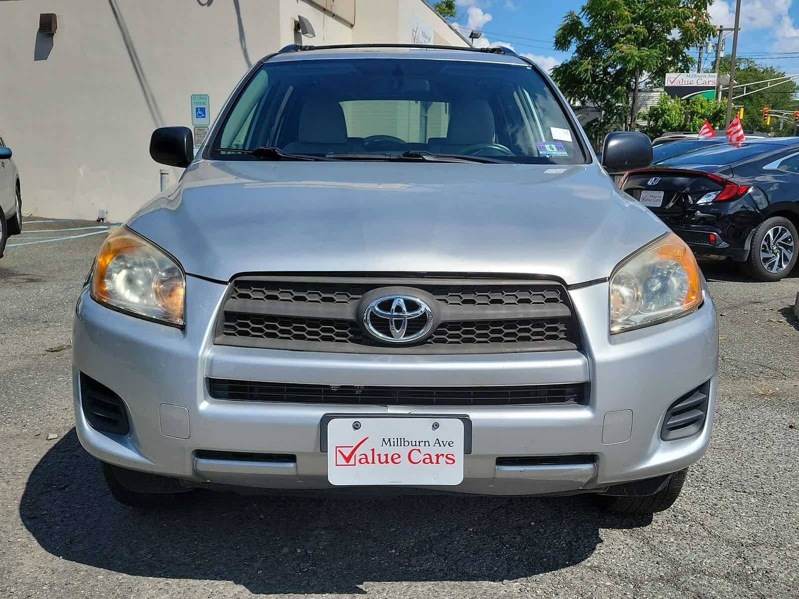 2009 Toyota RAV4  25