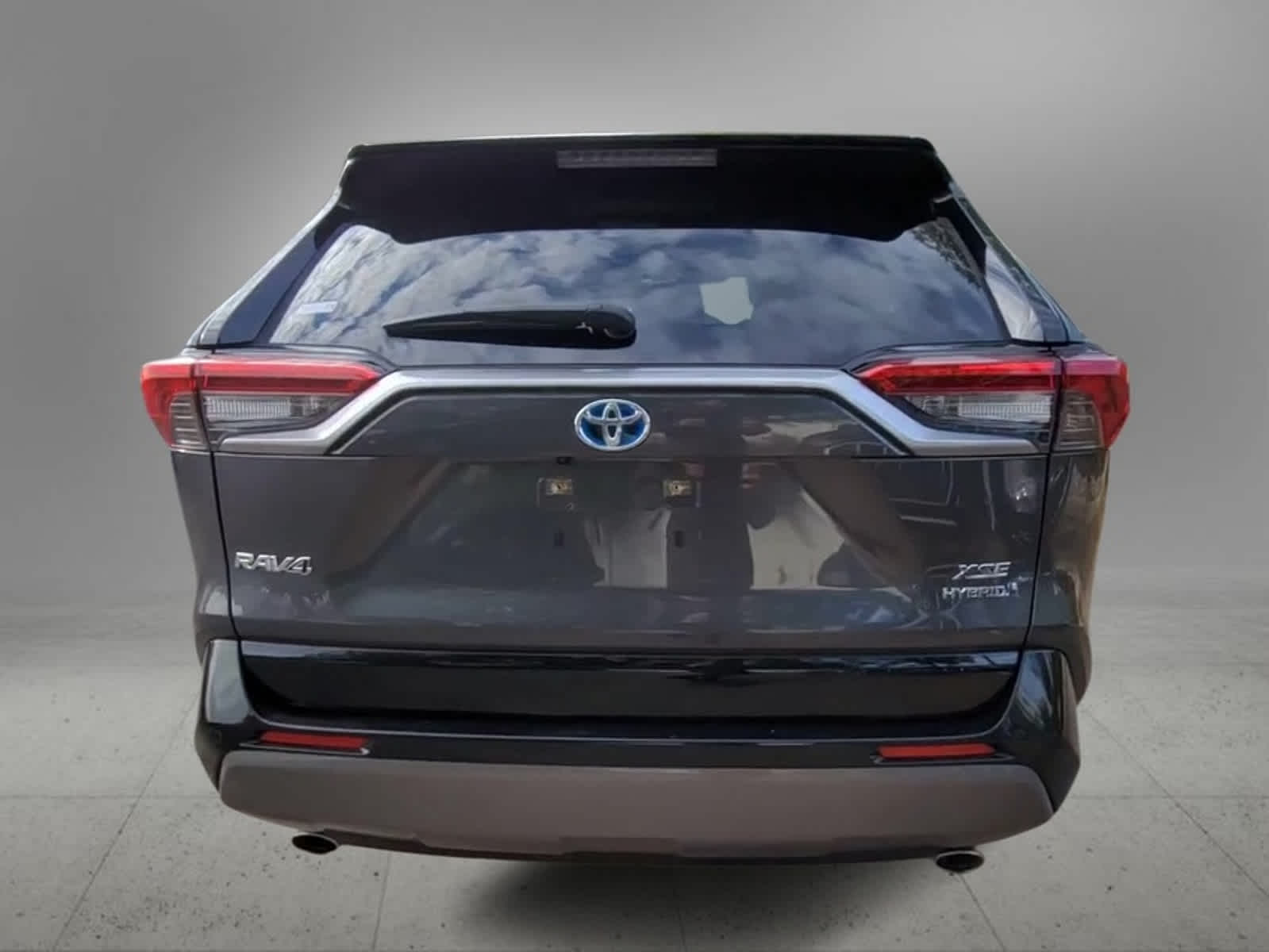 2021 Toyota RAV4 Hybrid XSE 7