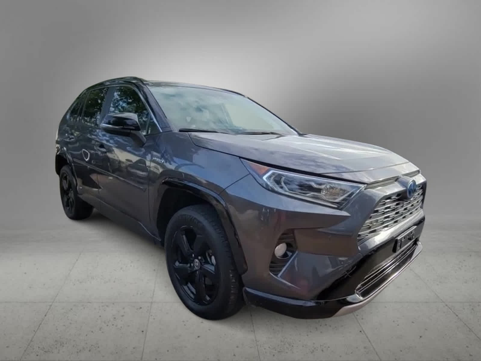 2021 Toyota RAV4 Hybrid XSE 2