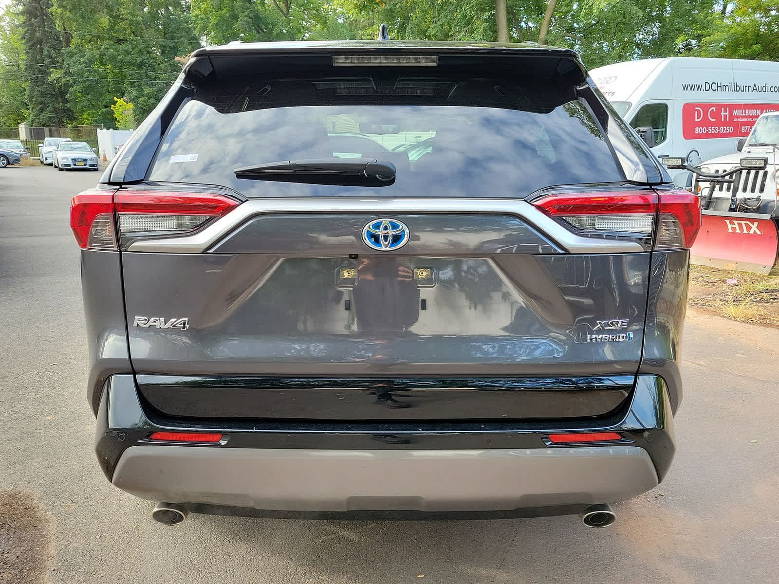 2021 Toyota RAV4 Hybrid XSE 23