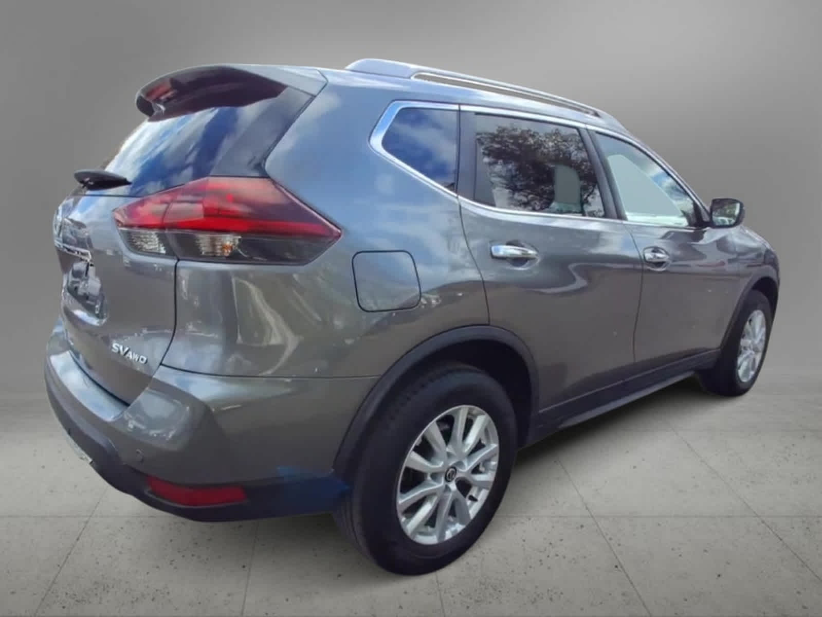 2019 Nissan Rogue SV 8