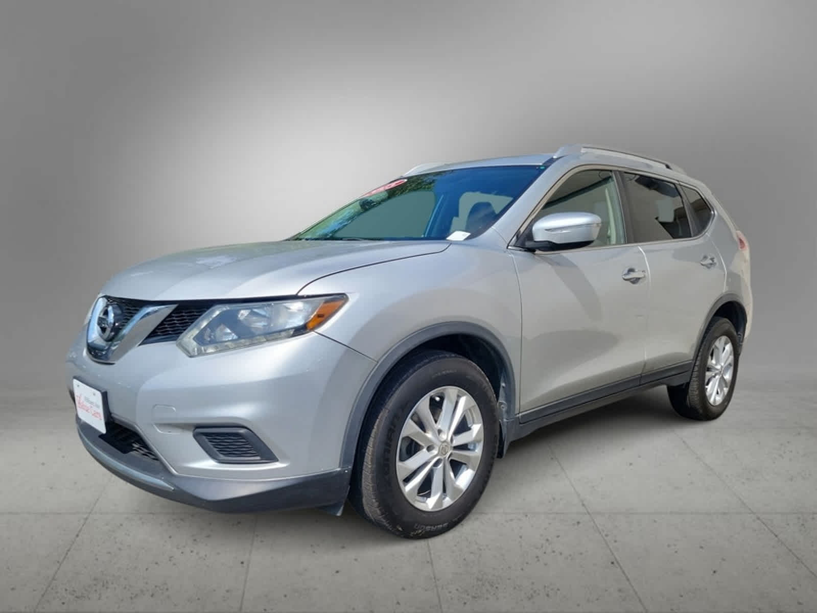 2015 Nissan Rogue SV 2