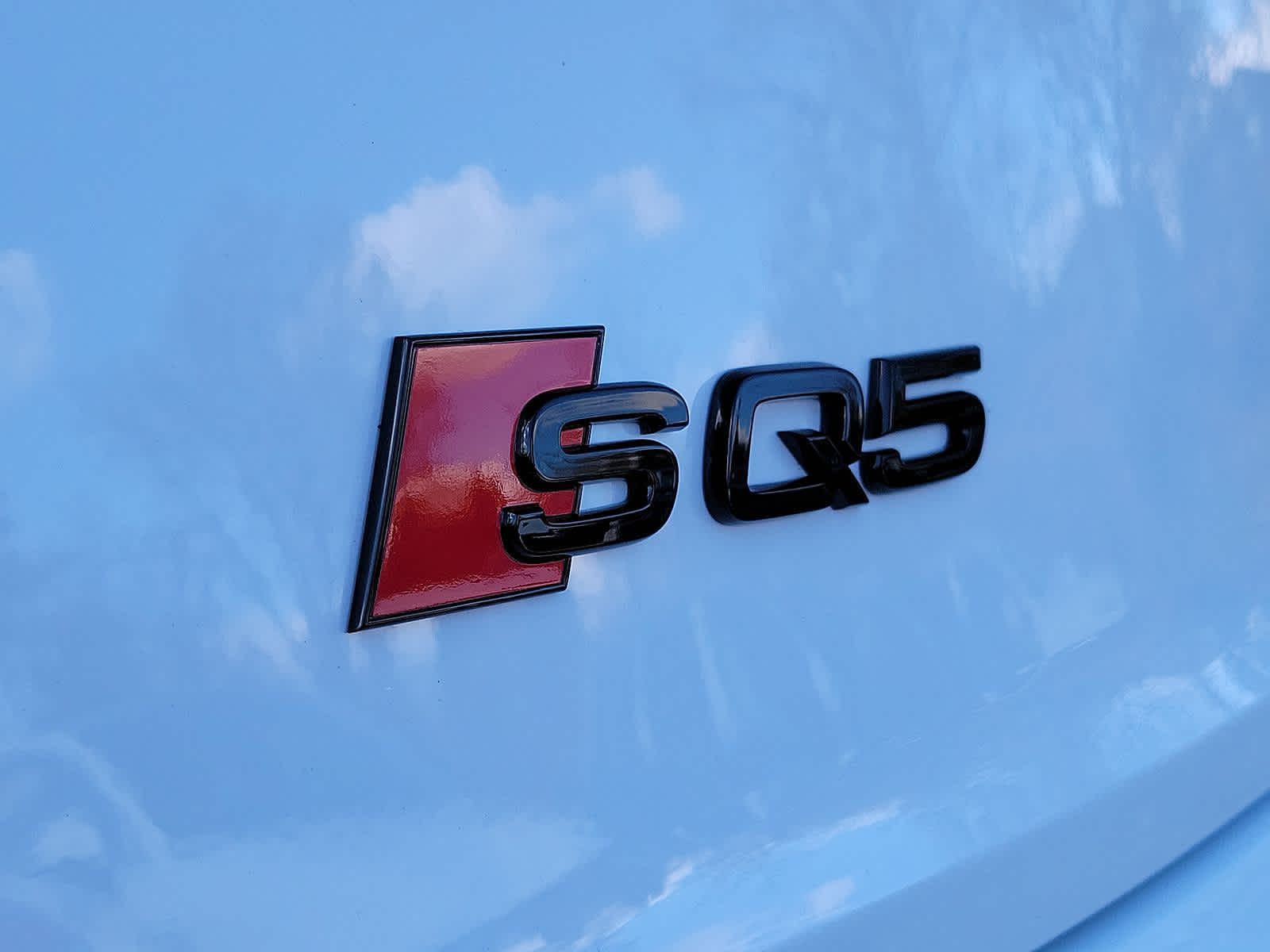 2024 Audi SQ5 Sportback Premium Plus 19