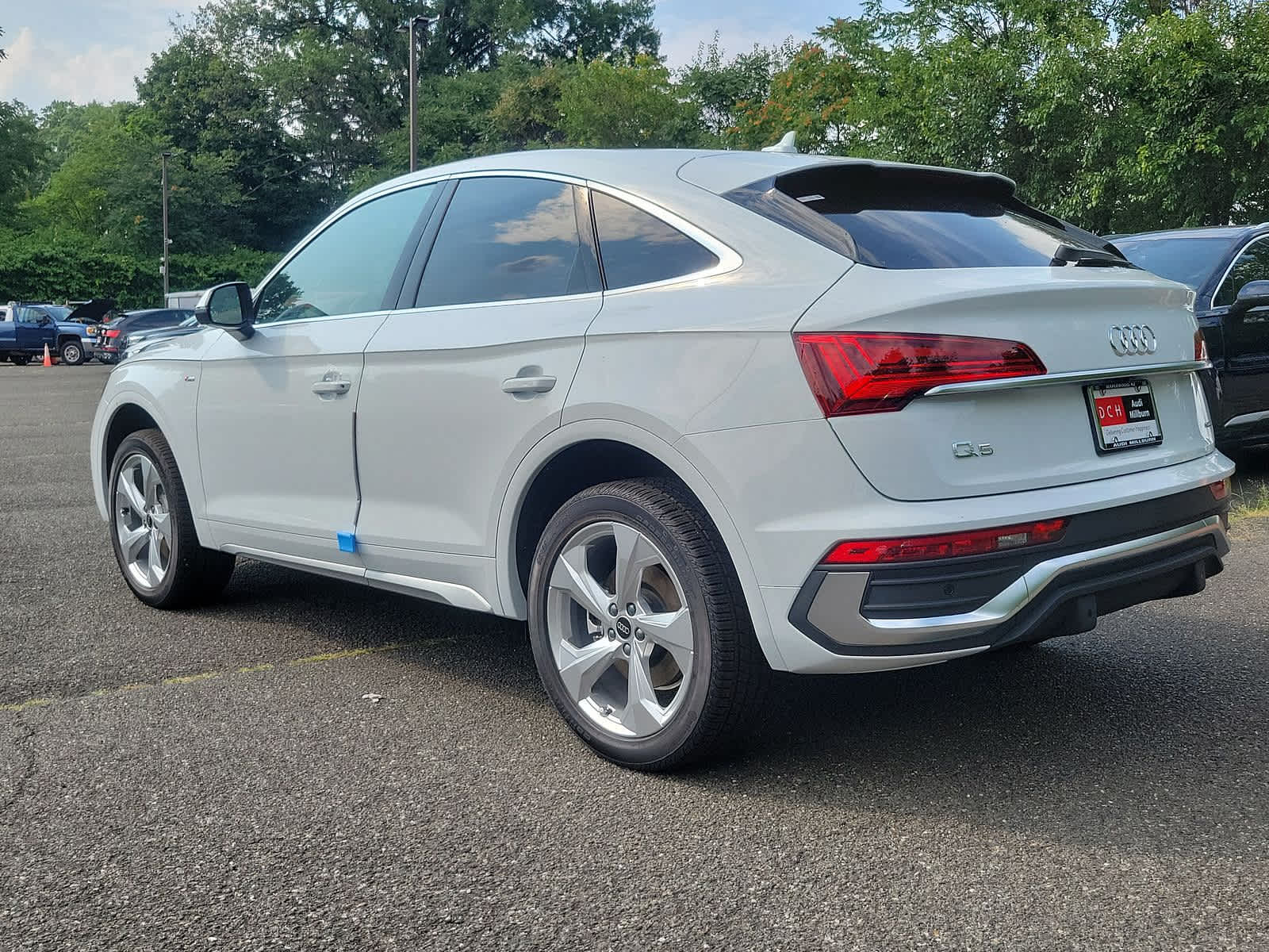 2024 Audi Q5 Sportback S line Premium 12