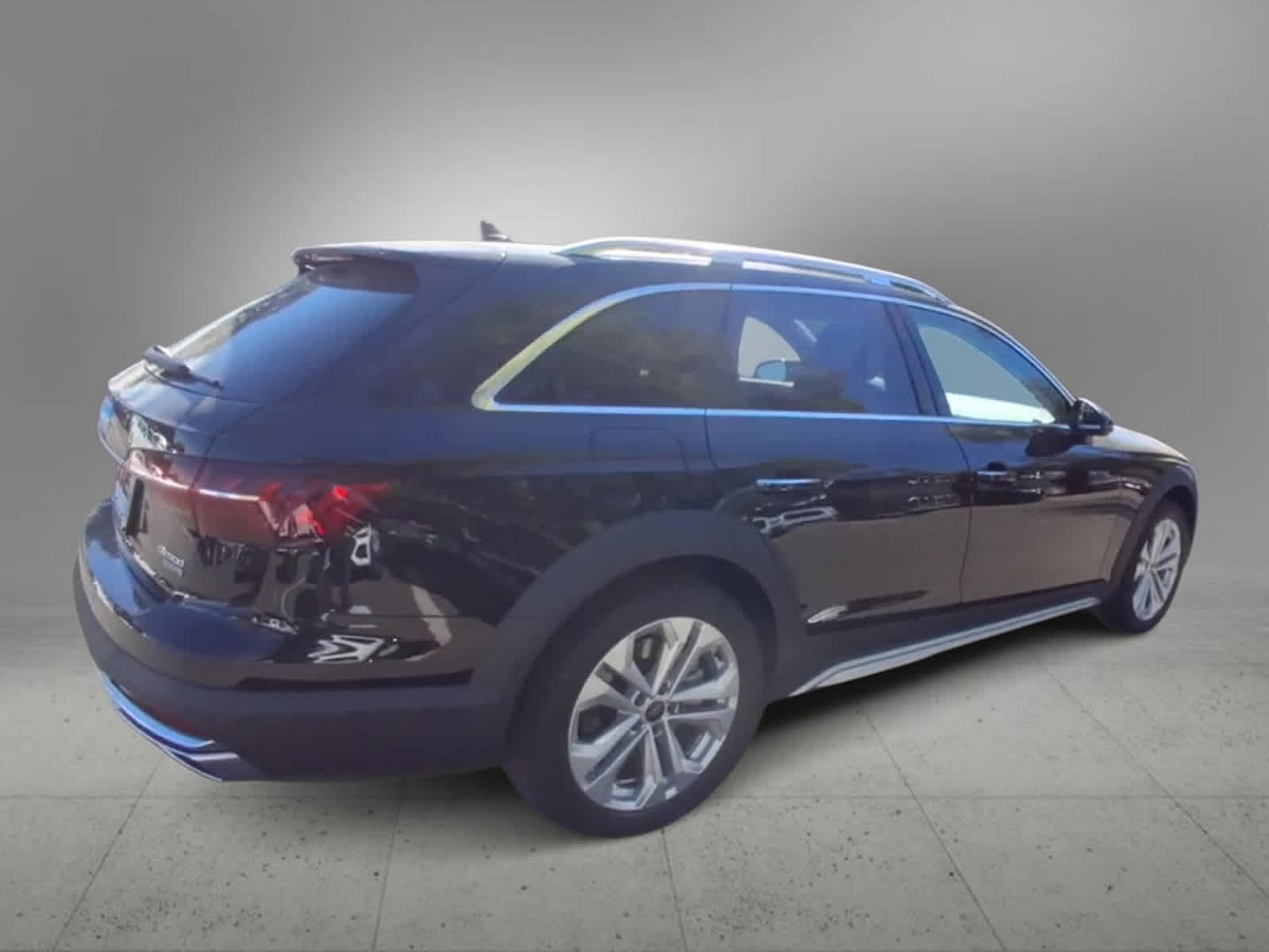 2025 Audi A4 allroad Premium Plus 8