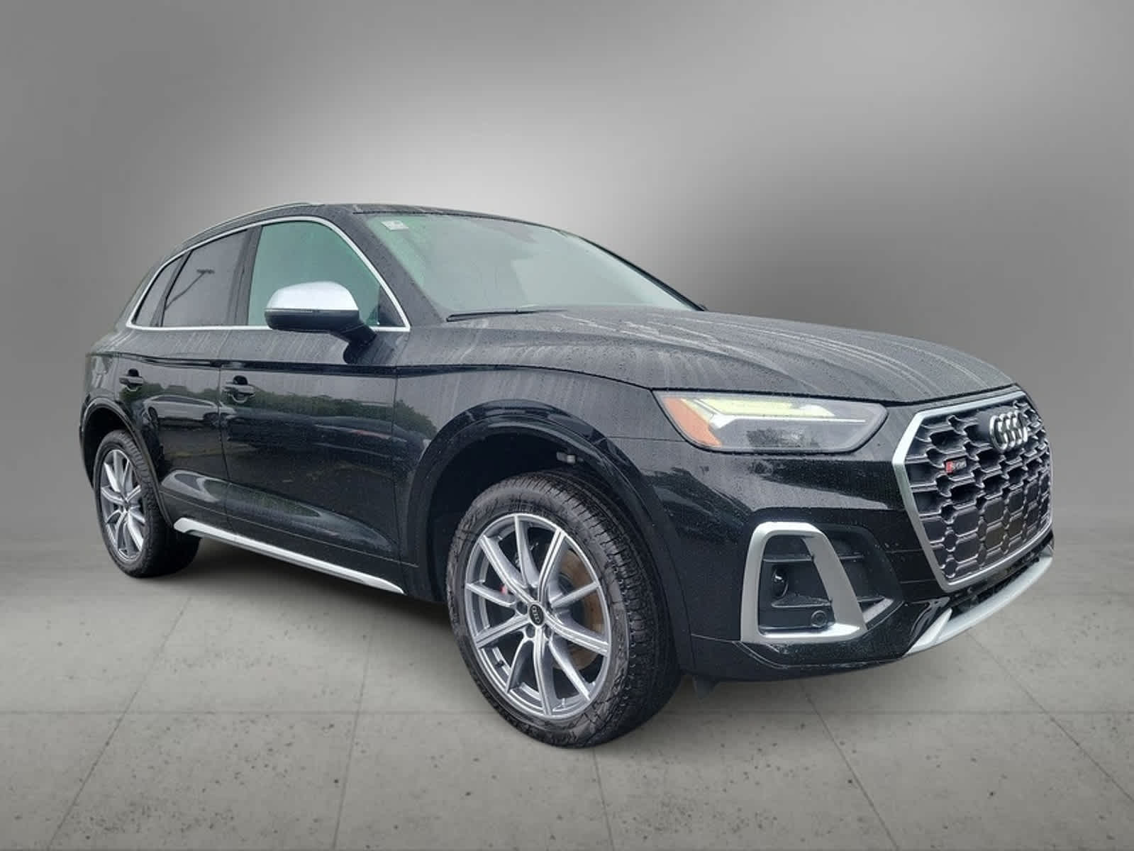 2024 Audi SQ5 Premium 8