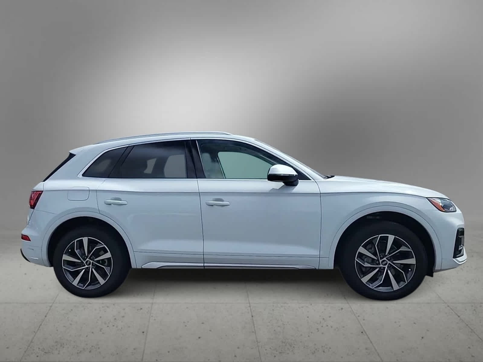 2021 Audi Q5 Premium 9
