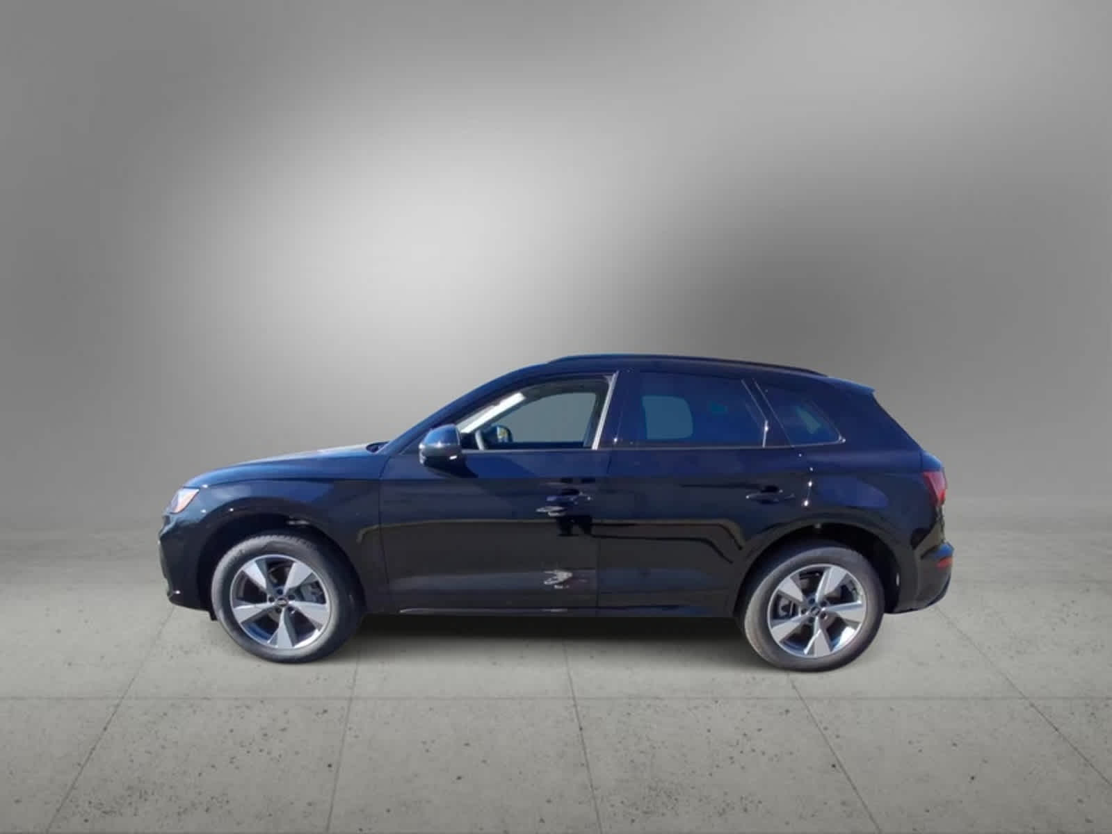 2025 Audi Q5 Premium 5