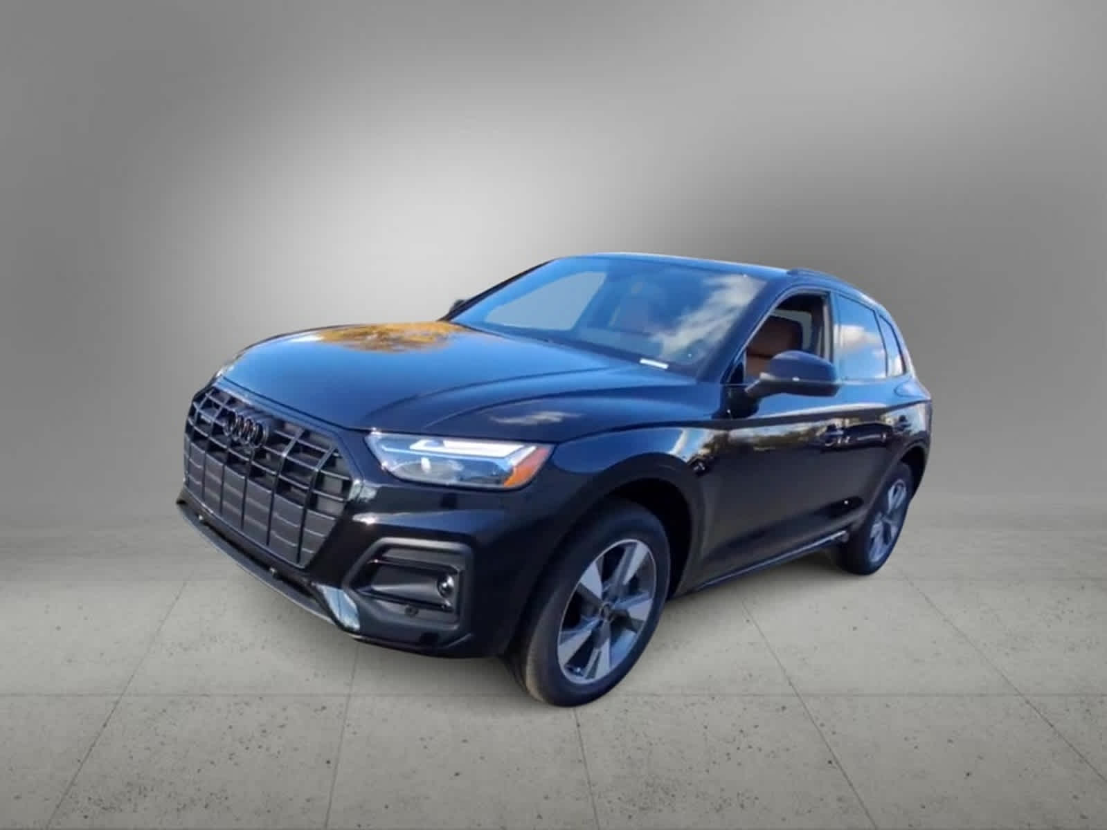 2025 Audi Q5 Premium 4