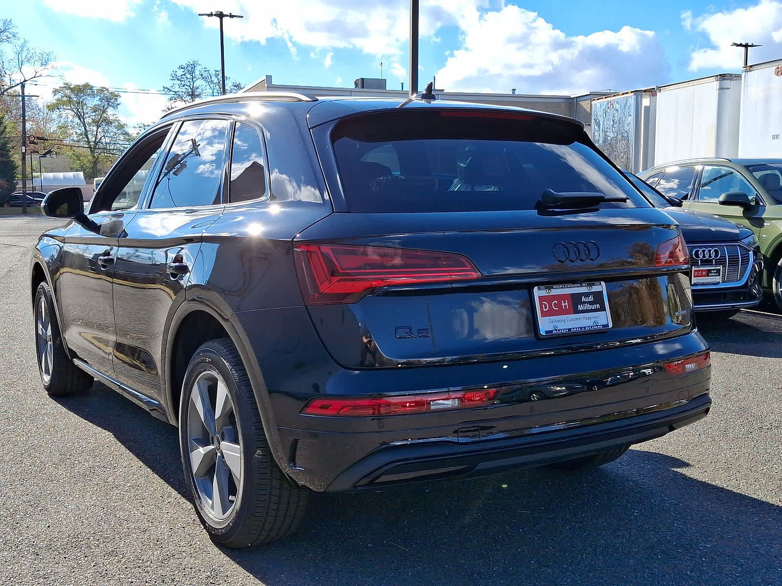 2025 Audi Q5 Premium 11