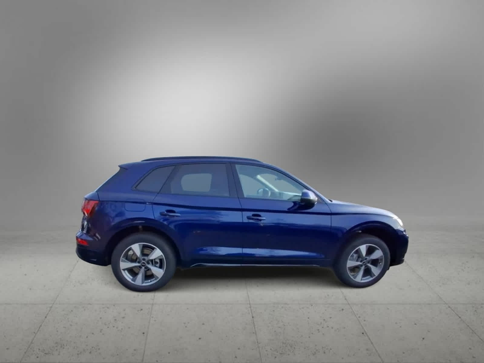 2025 Audi Q5 Premium 9