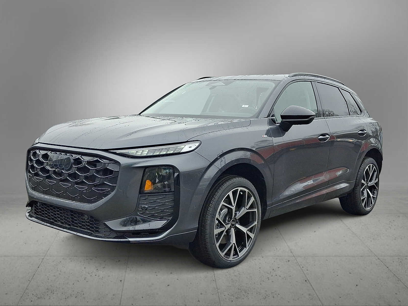 Daytona Gray Pearl Effect 2026 Audi Q3 quattro S Line TFSI SUV / Crossover All-Wheel Drive 7-Speed Automatic