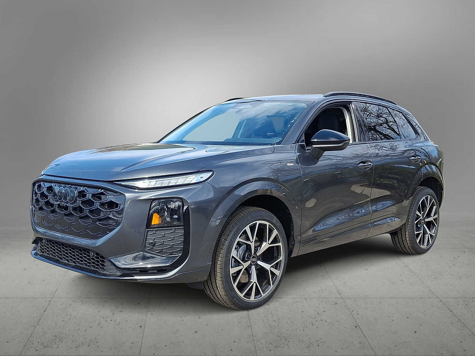 Daytona Gray Pearl Effect 2026 Audi Q3 quattro S Line TFSI SUV / Crossover All-Wheel Drive 7-Speed Automatic