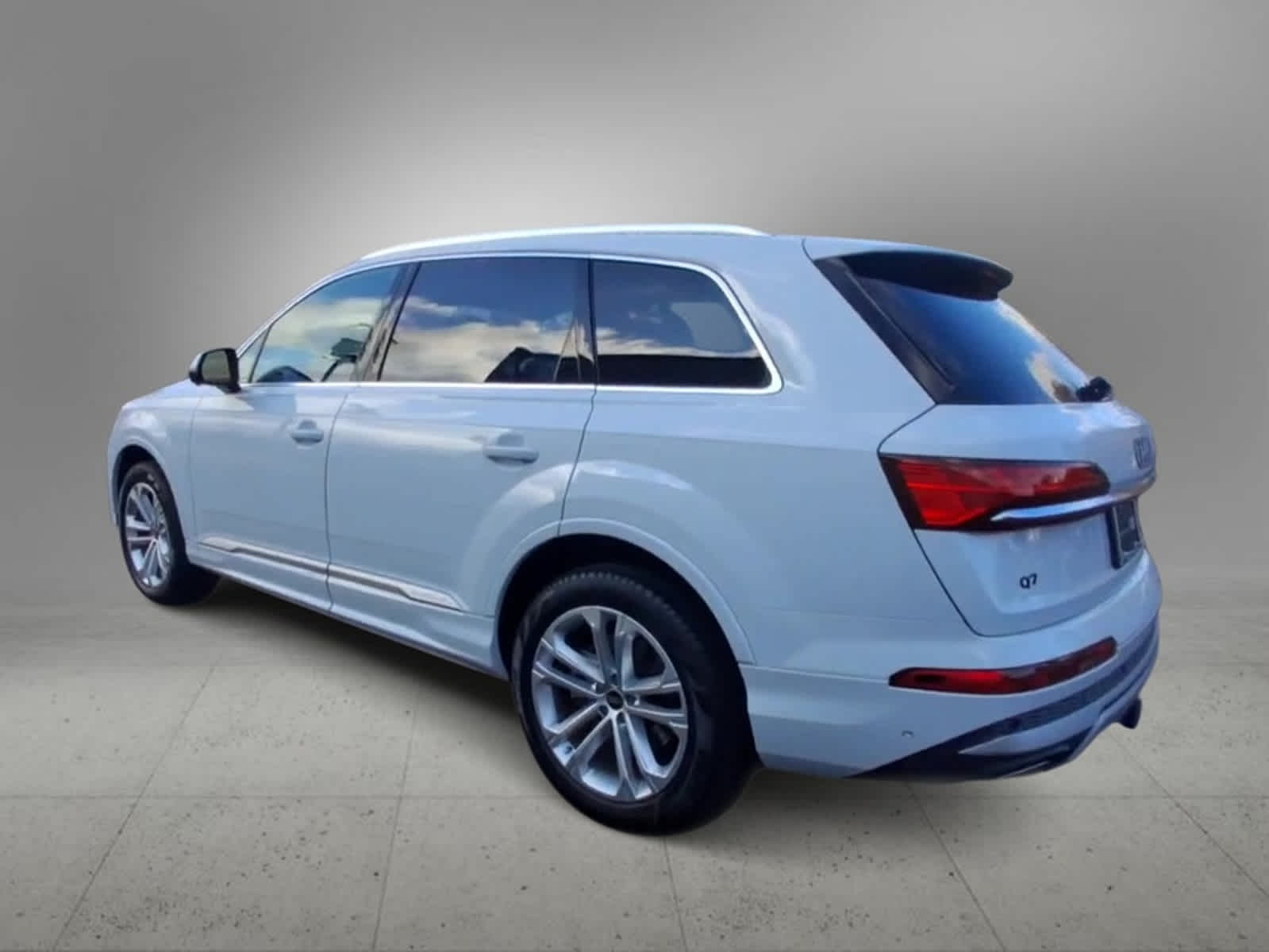 2025 Audi Q7 Premium 6