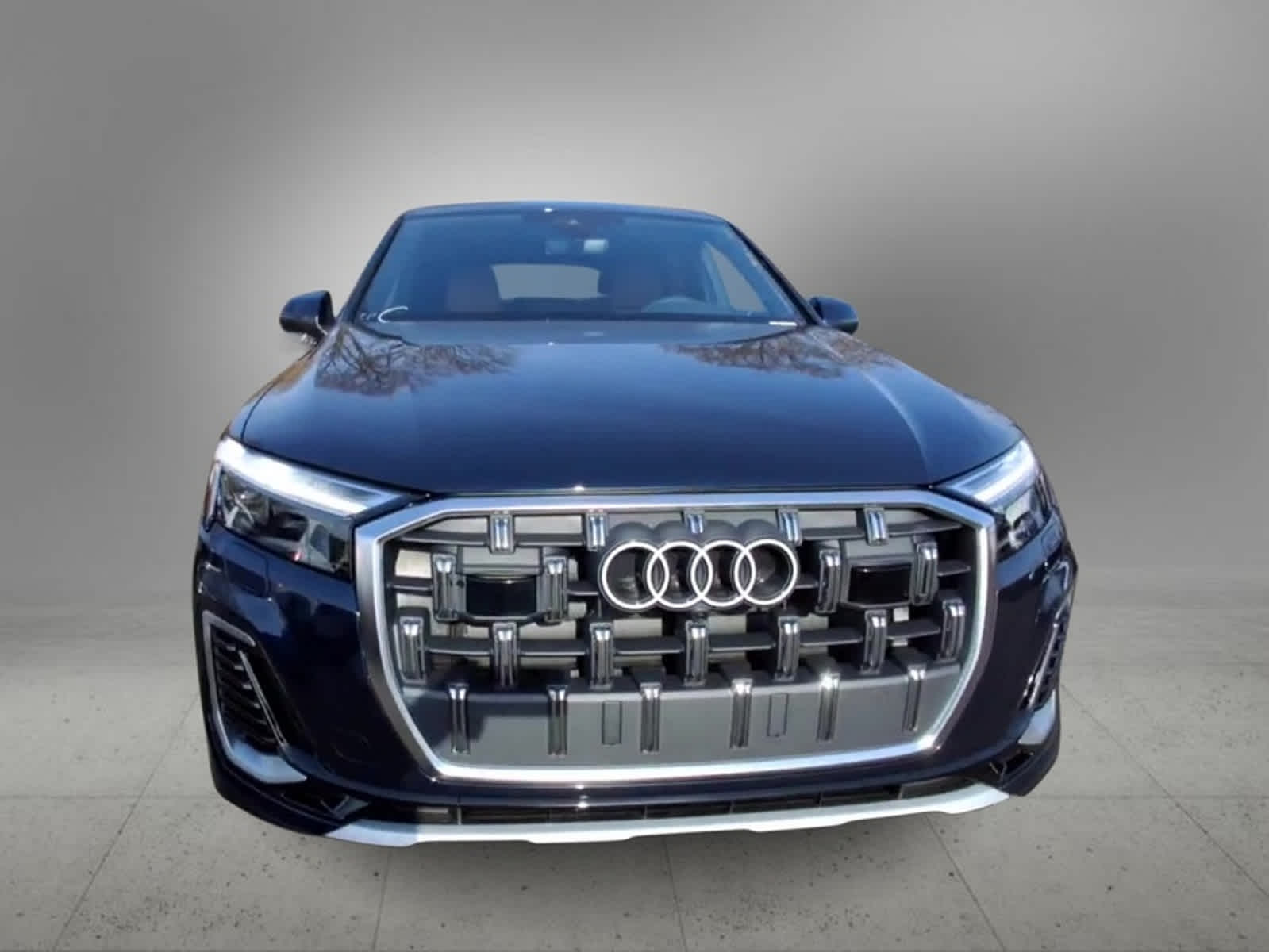 2025 Audi Q7 Premium 3