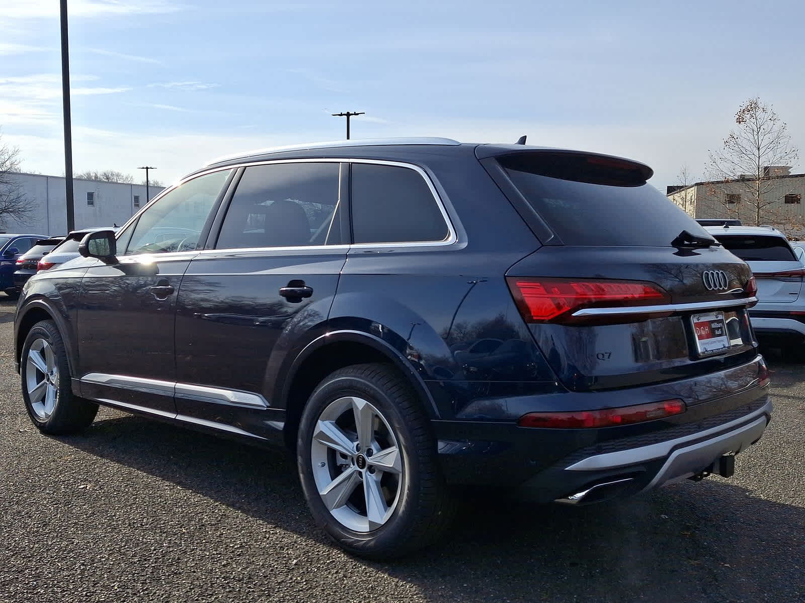 2025 Audi Q7 Premium 11