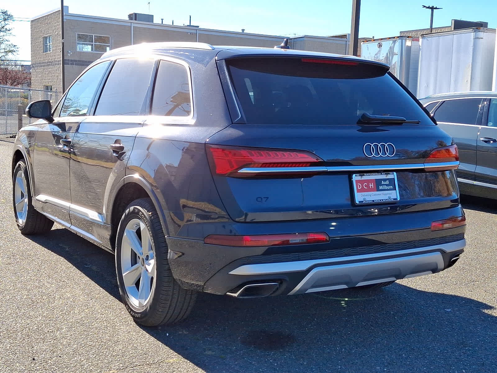 2025 Audi Q7 Premium 11