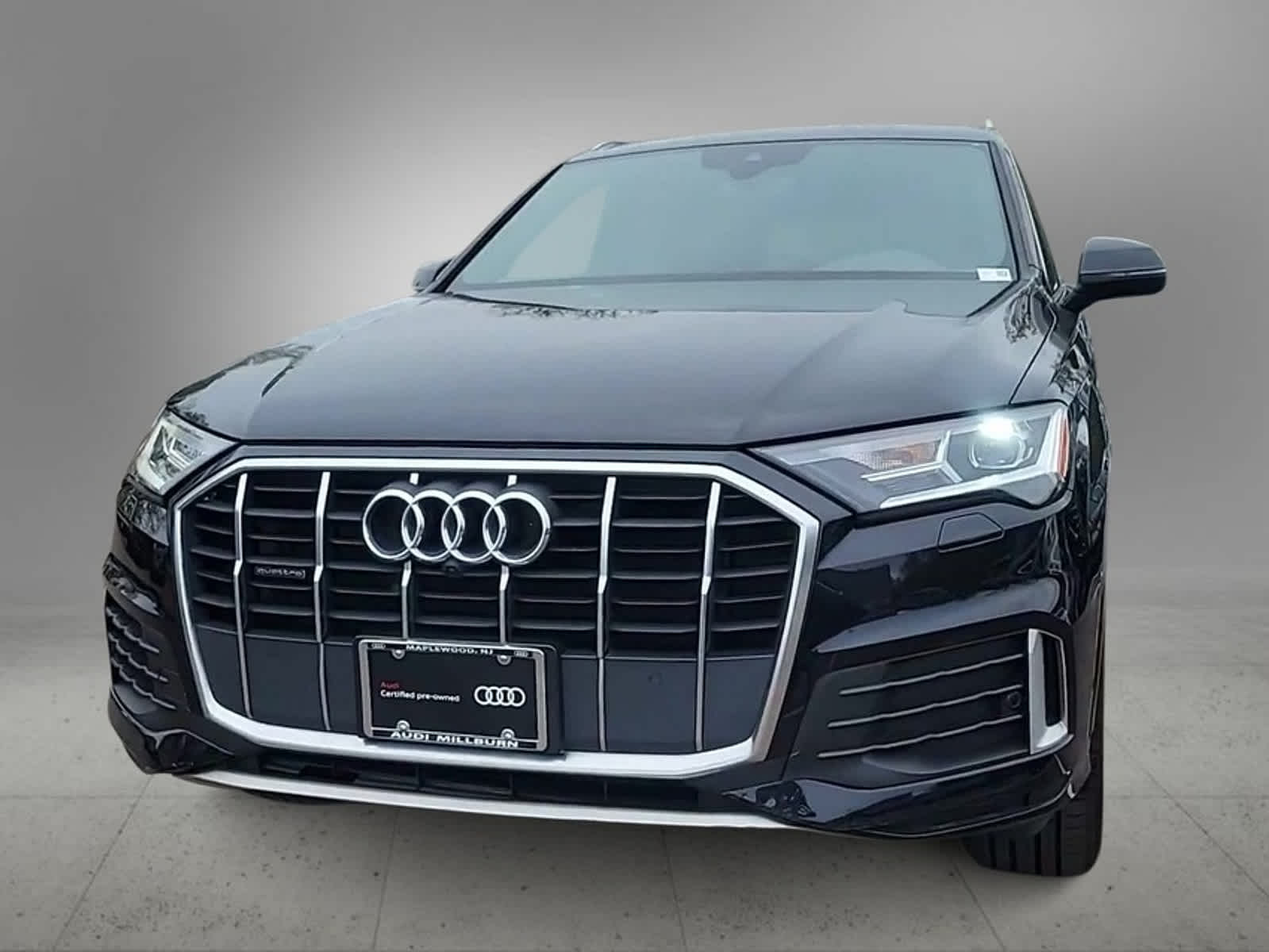 2021 Audi Q7 Premium 3