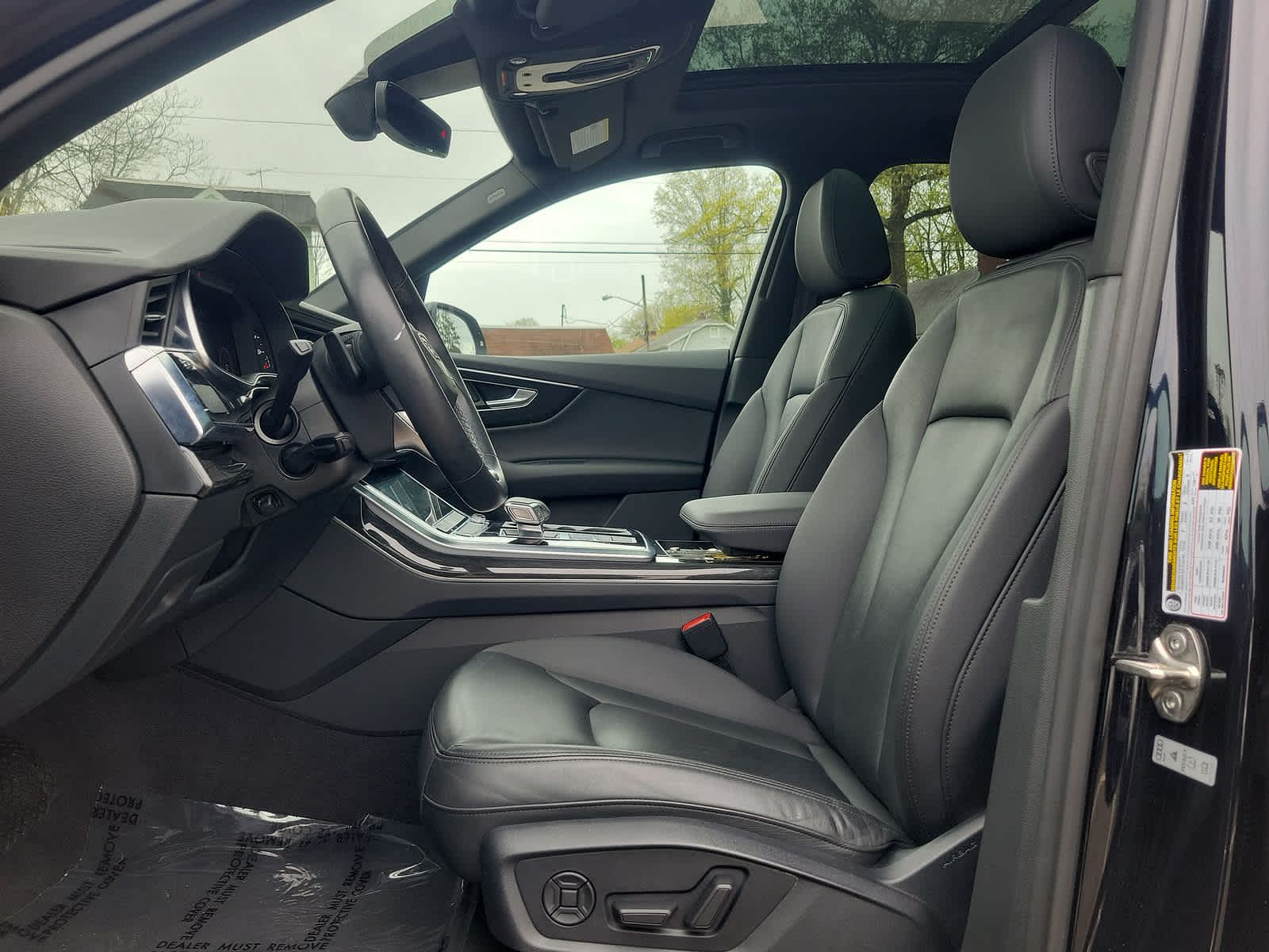2021 Audi Q7 Premium 11