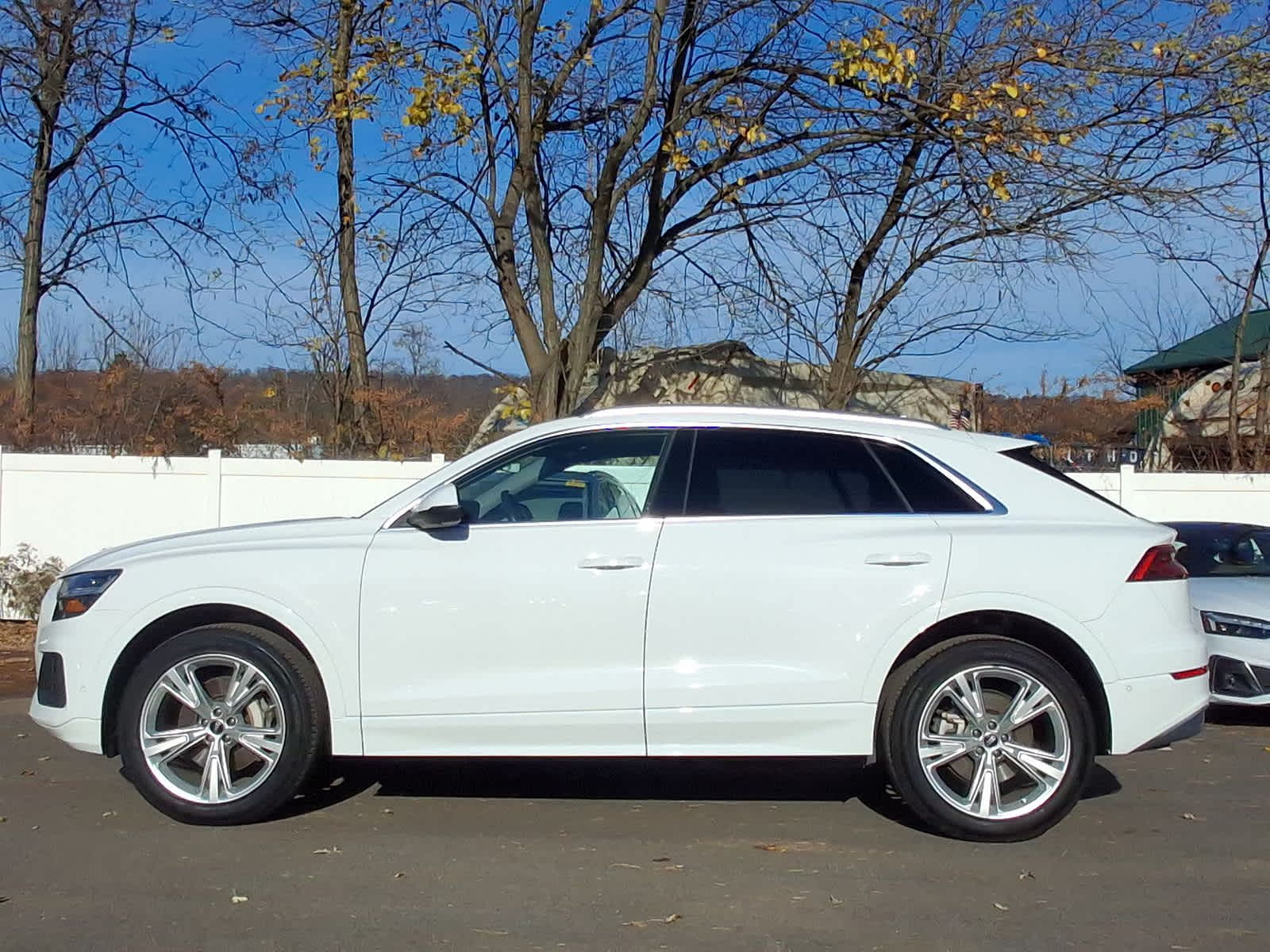 2022 Audi Q8 Premium 22