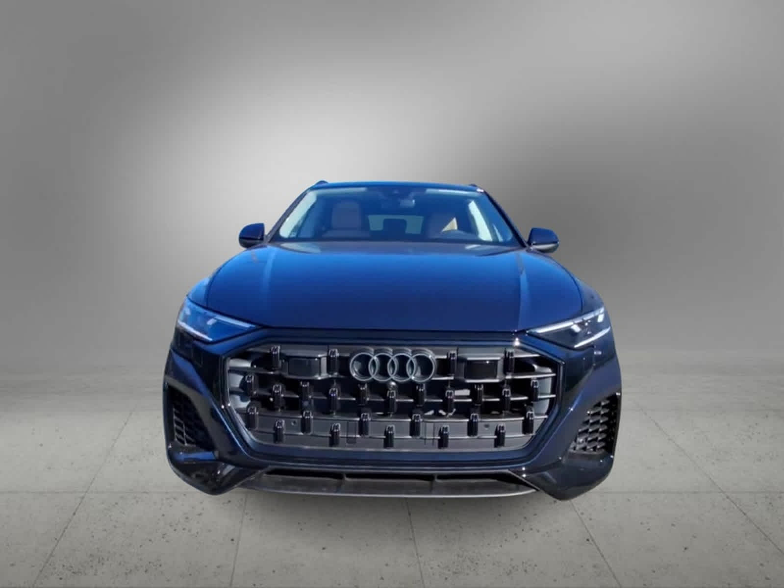 2025 Audi Q8 Premium 3