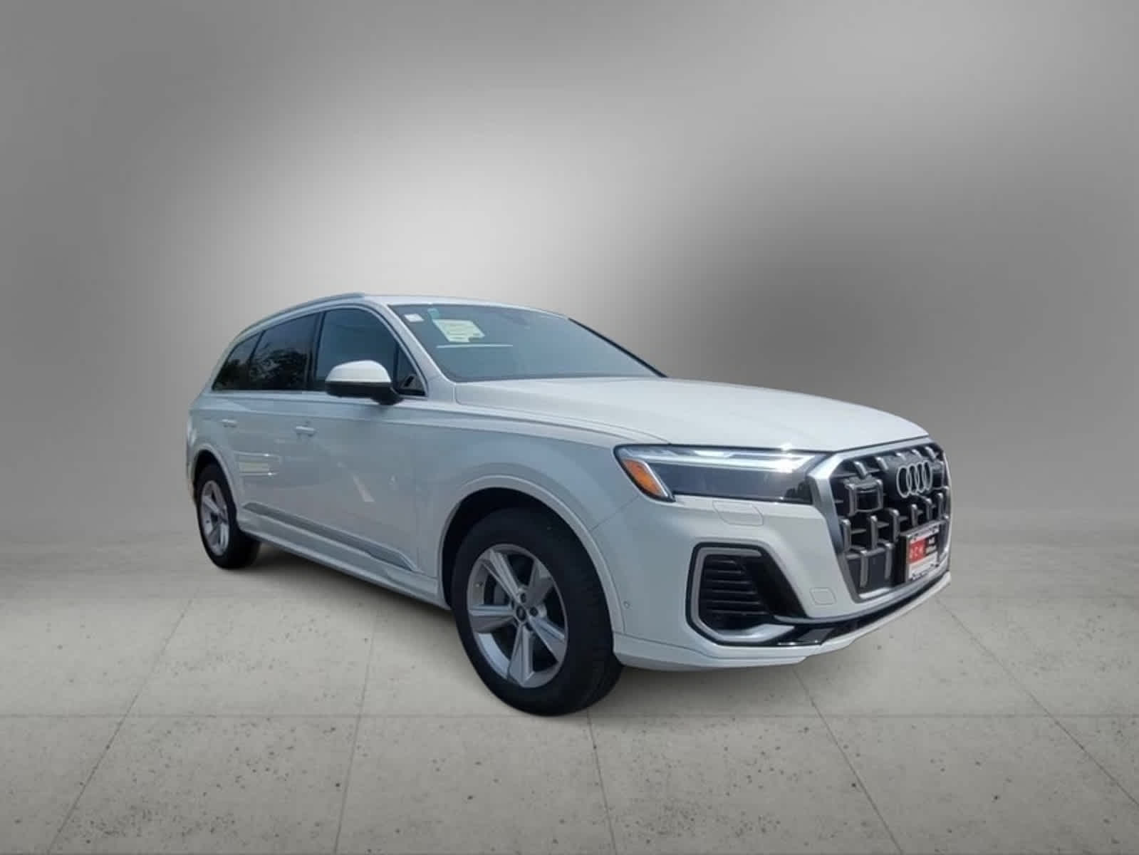 2025 Audi Q7 Premium 8