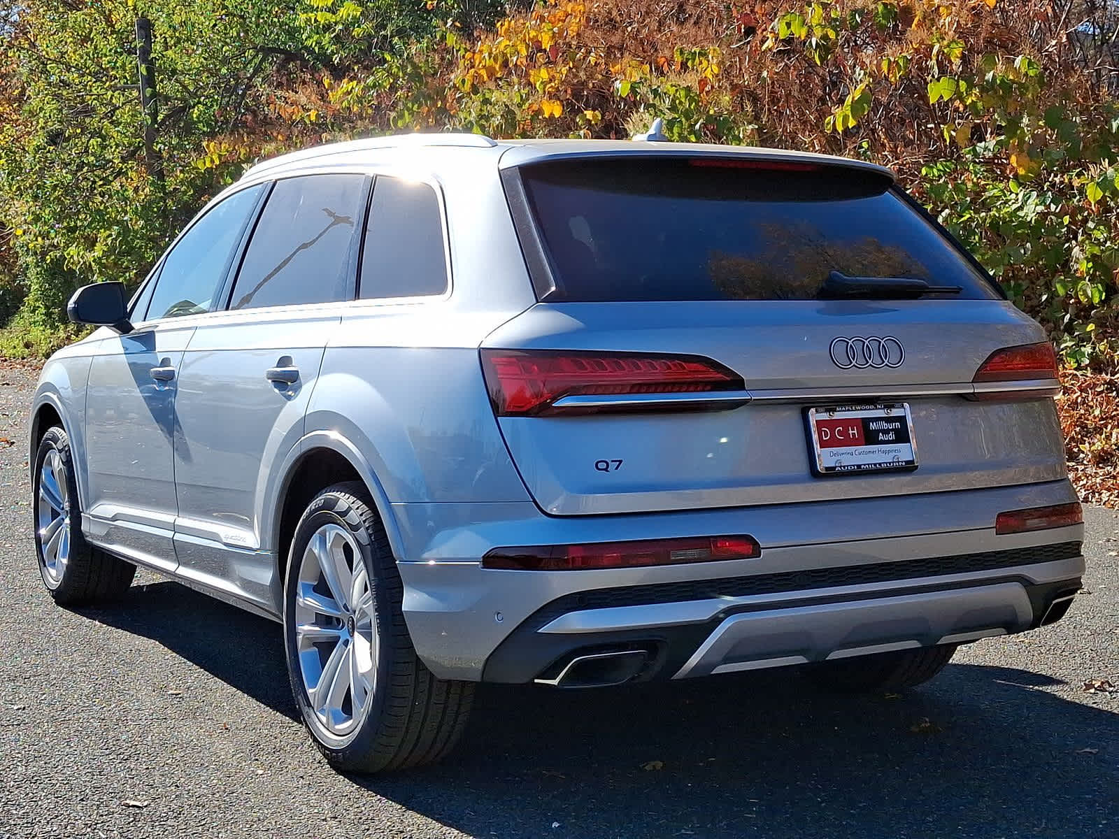 2025 Audi Q7 Premium 11