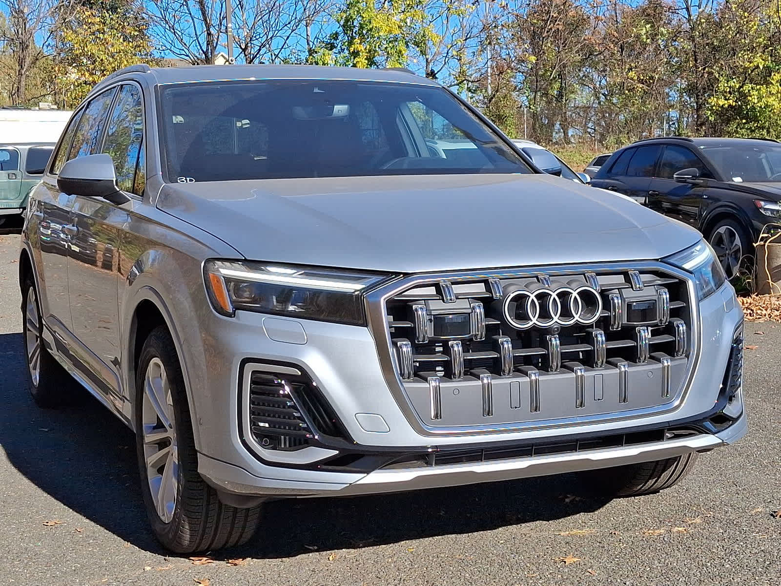 2025 Audi Q7 Premium 10