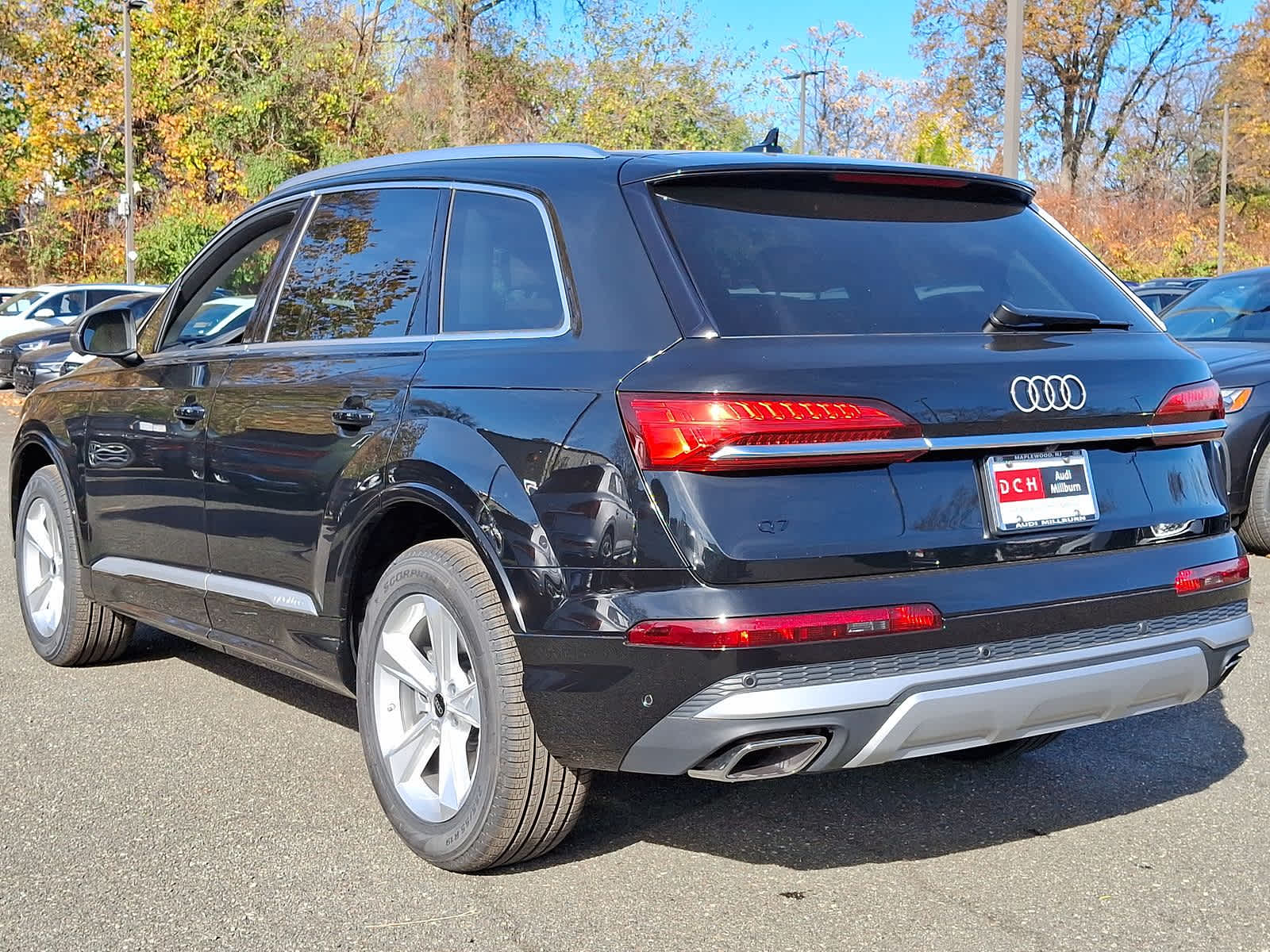 2025 Audi Q7 Premium 11