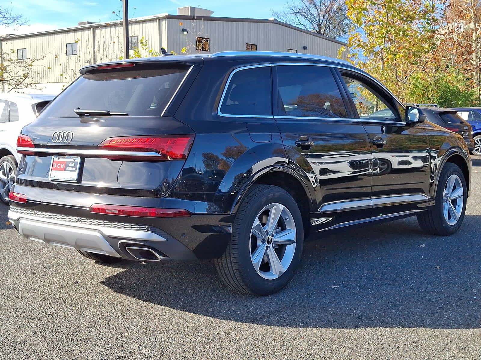 2025 Audi Q7 Premium 12