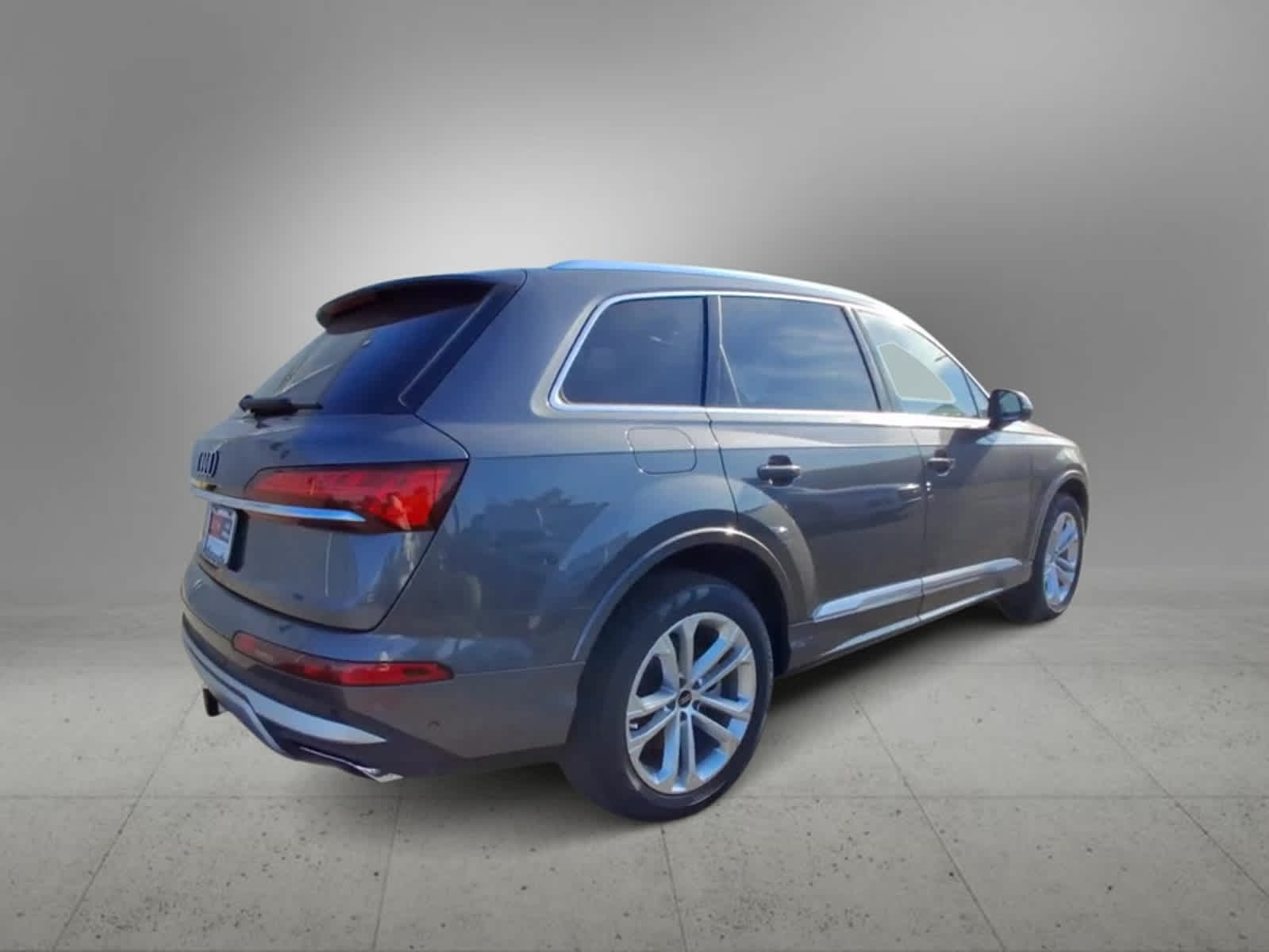 2025 Audi Q7 Premium 8