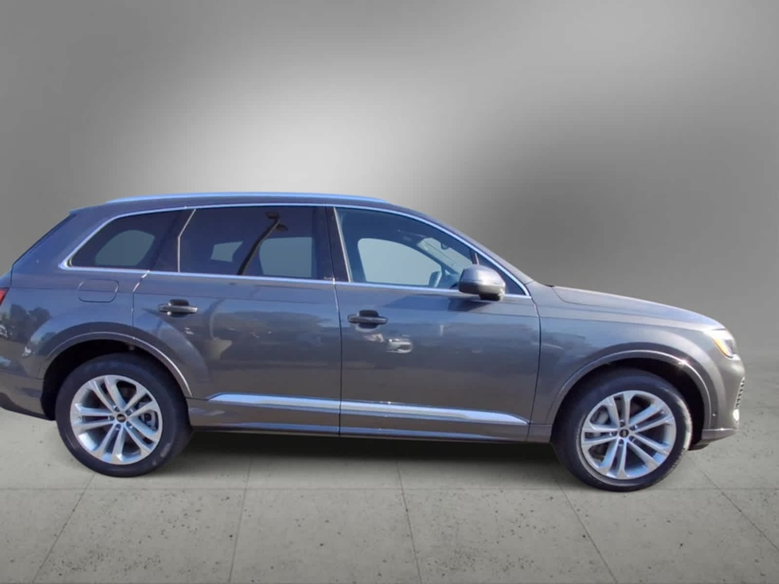 2025 Audi Q7 Premium 9