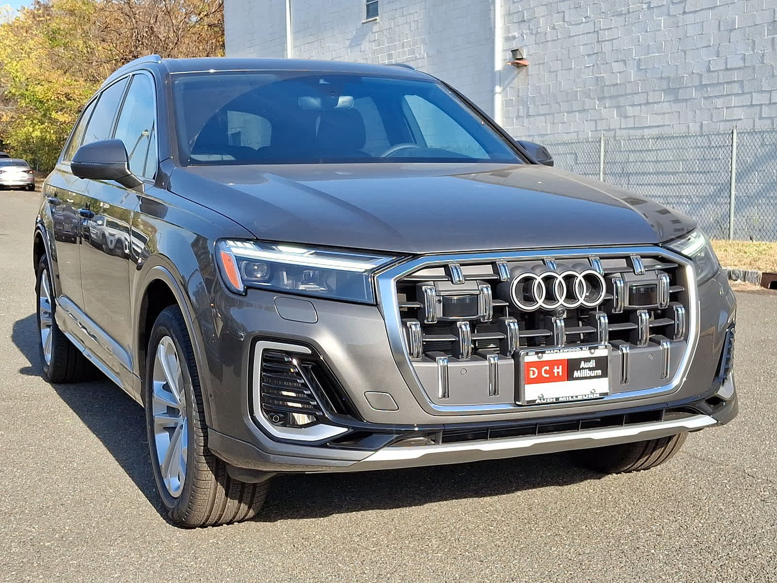 2025 Audi Q7 Premium 10