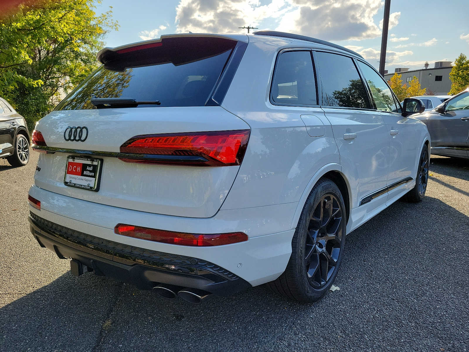 2025 Audi SQ7 Premium Plus 3