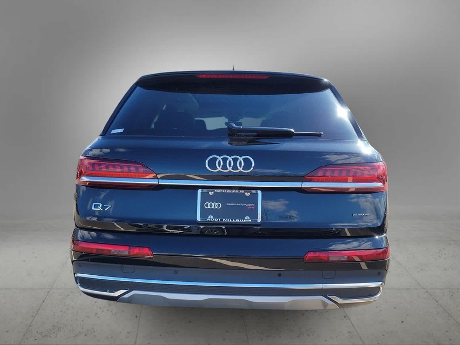 2023 Audi Q7 Premium 4