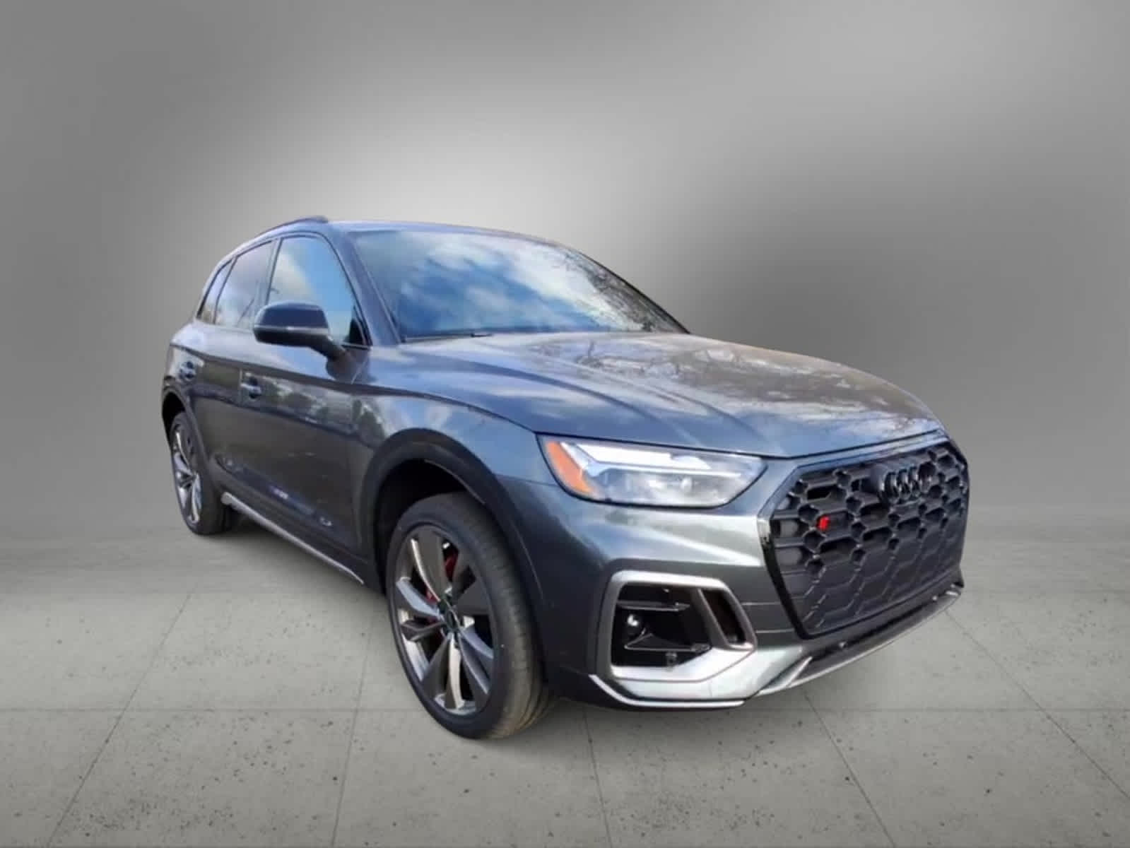 2025 Audi SQ5 Premium Plus 2