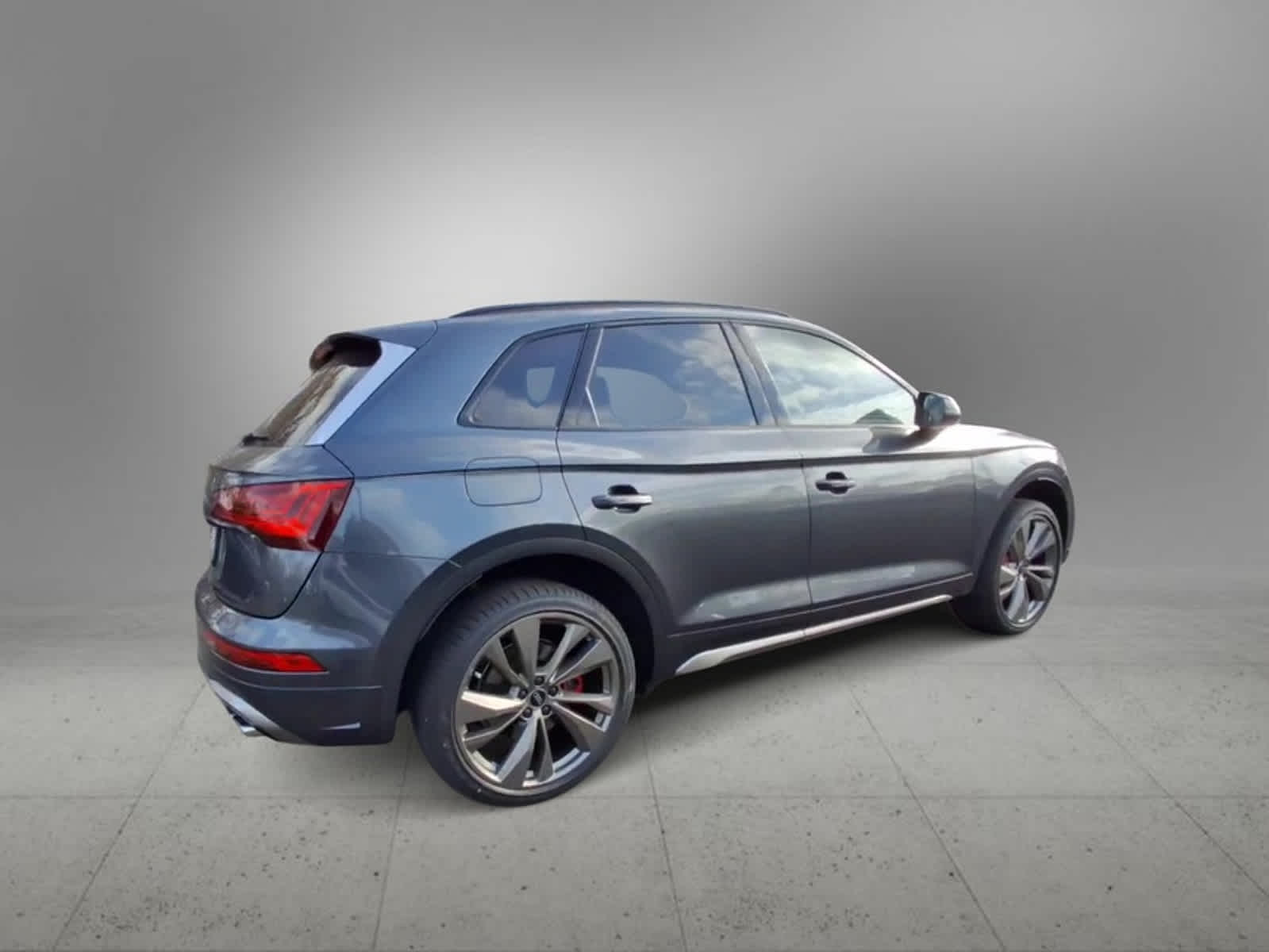 2025 Audi SQ5 Premium Plus 8