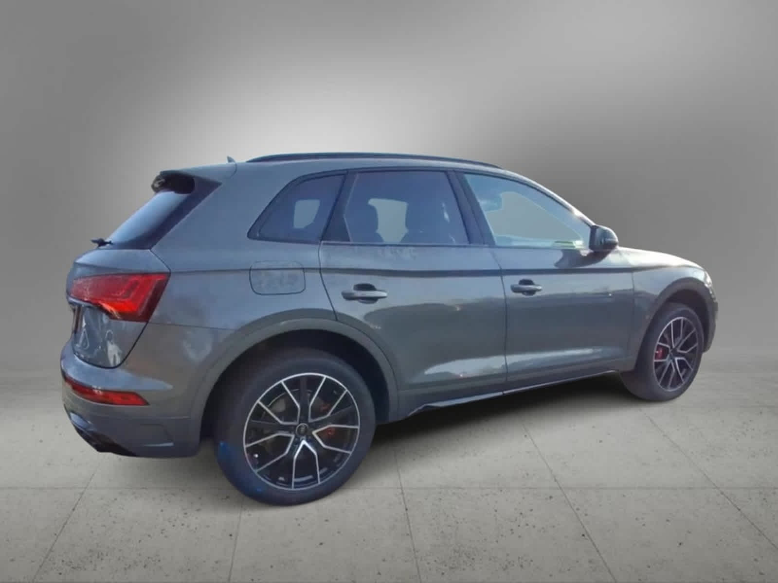 2025 Audi SQ5 Premium Plus 8