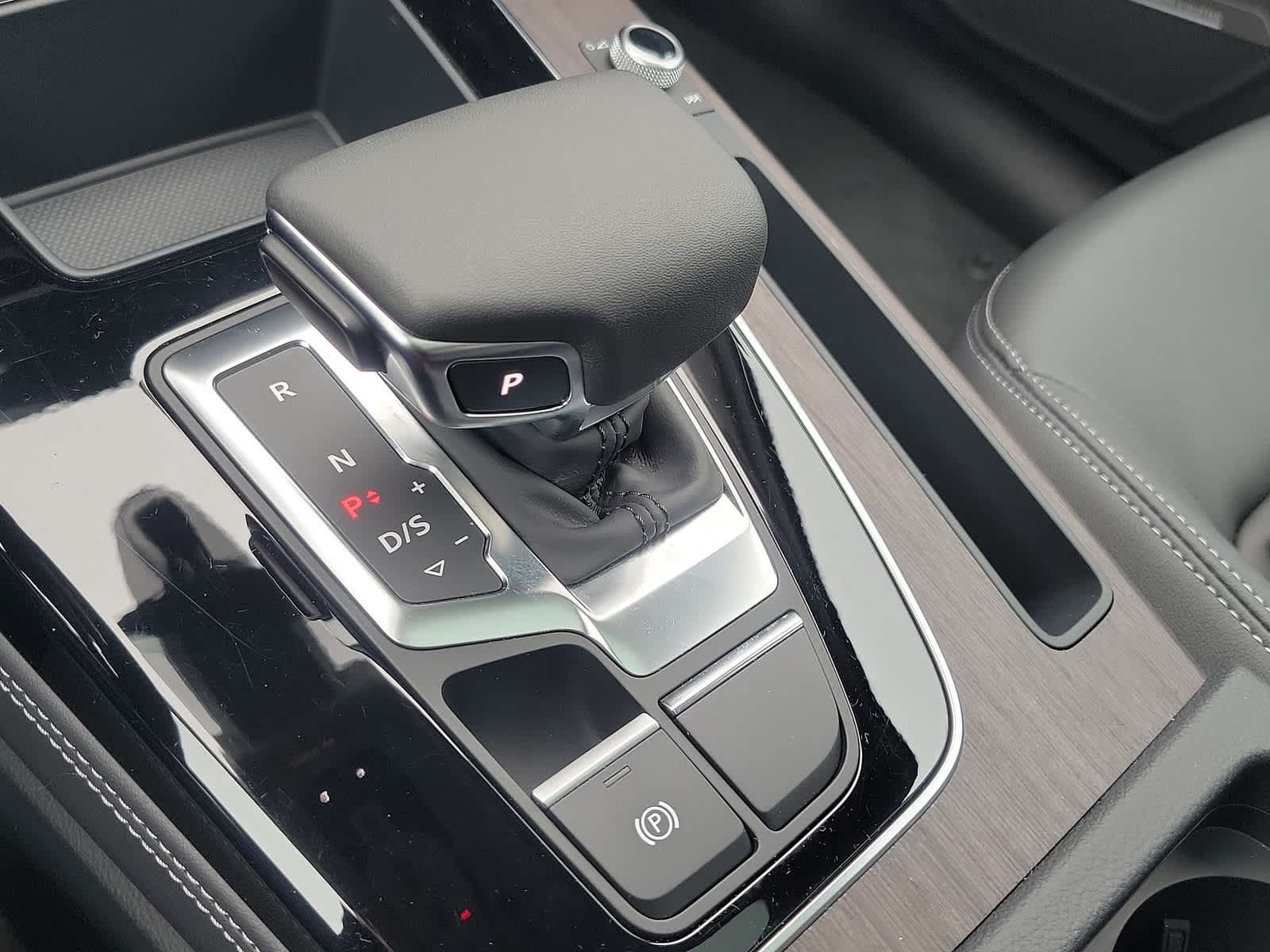 2023 Audi Q5 Premium Plus 12