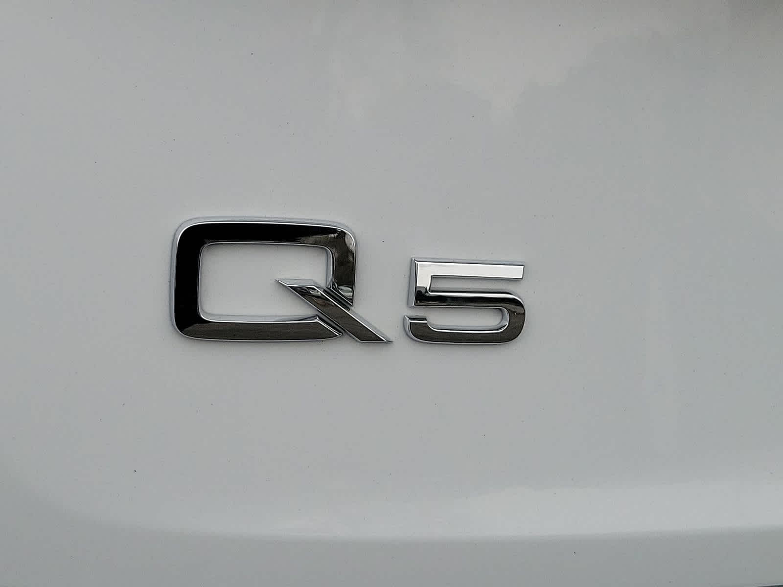 2023 Audi Q5 Premium Plus 24