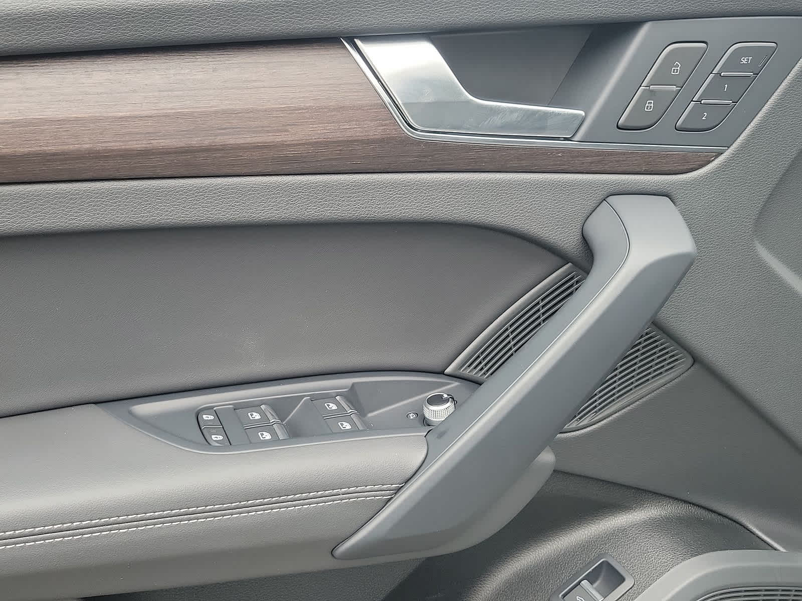 2023 Audi Q5 Premium Plus 10