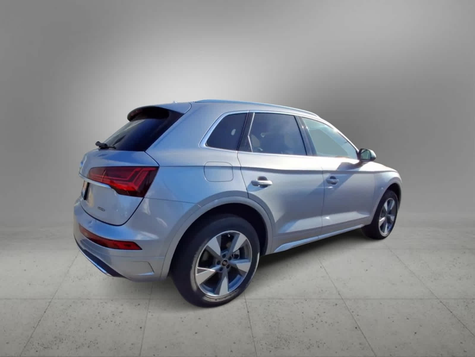 2025 Audi Q5 Premium Plus 8