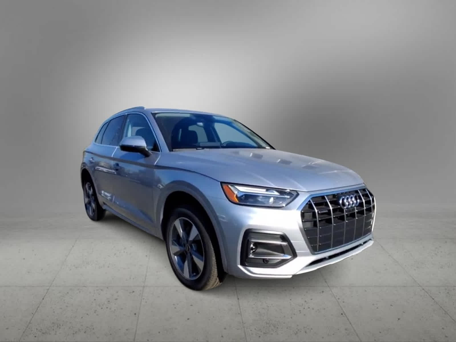 2025 Audi Q5 Premium Plus 2