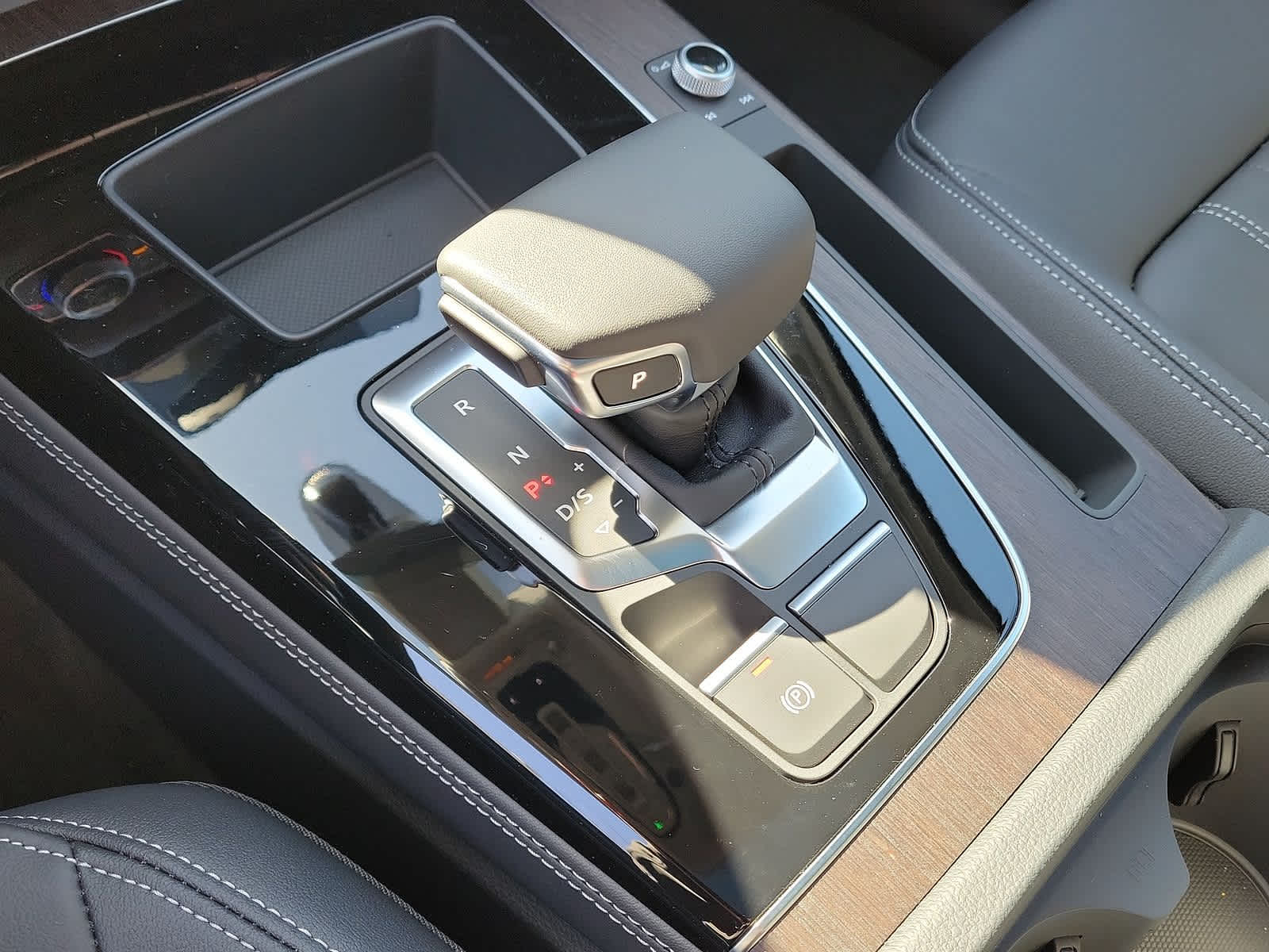 2024 Audi Q5 Premium Plus 15