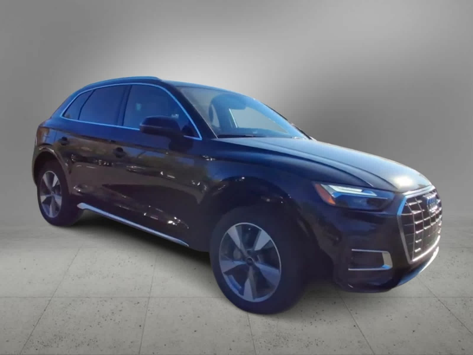 2025 Audi Q5 Premium Plus 2