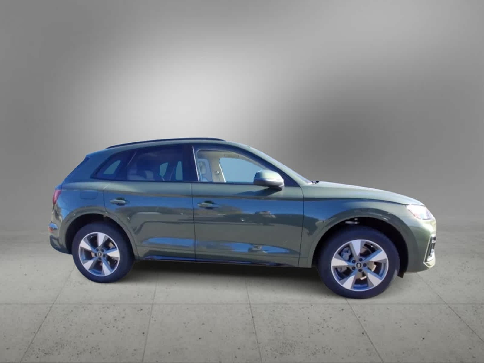 2025 Audi Q5 Premium Plus 9