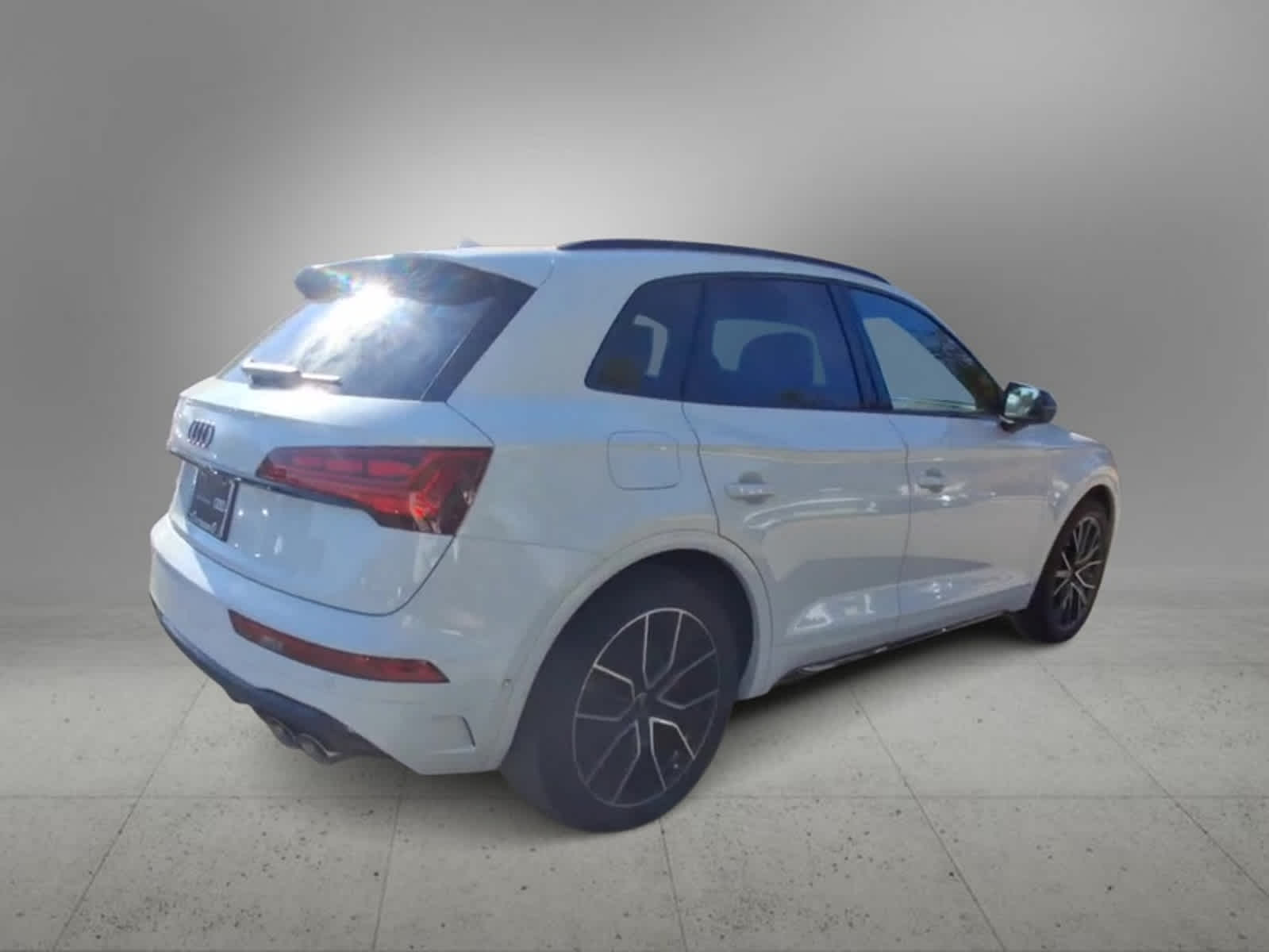 2024 Audi SQ5 Prestige 8