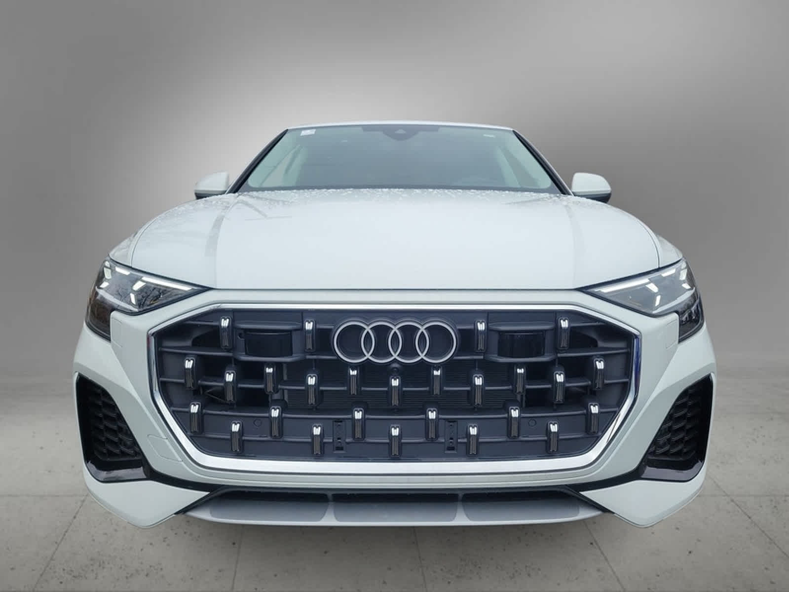 2024 Audi Q8 Prestige 8