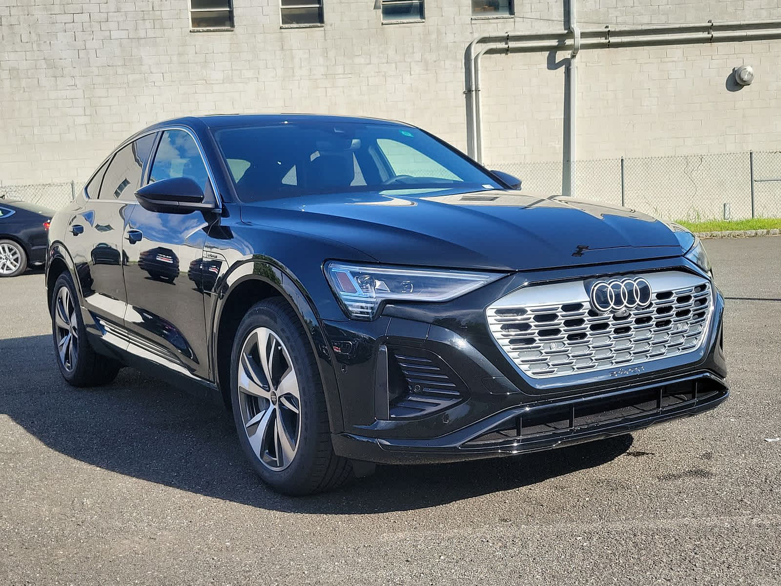 2024 Audi Q8 e-tron Sportback S line Prestige 10