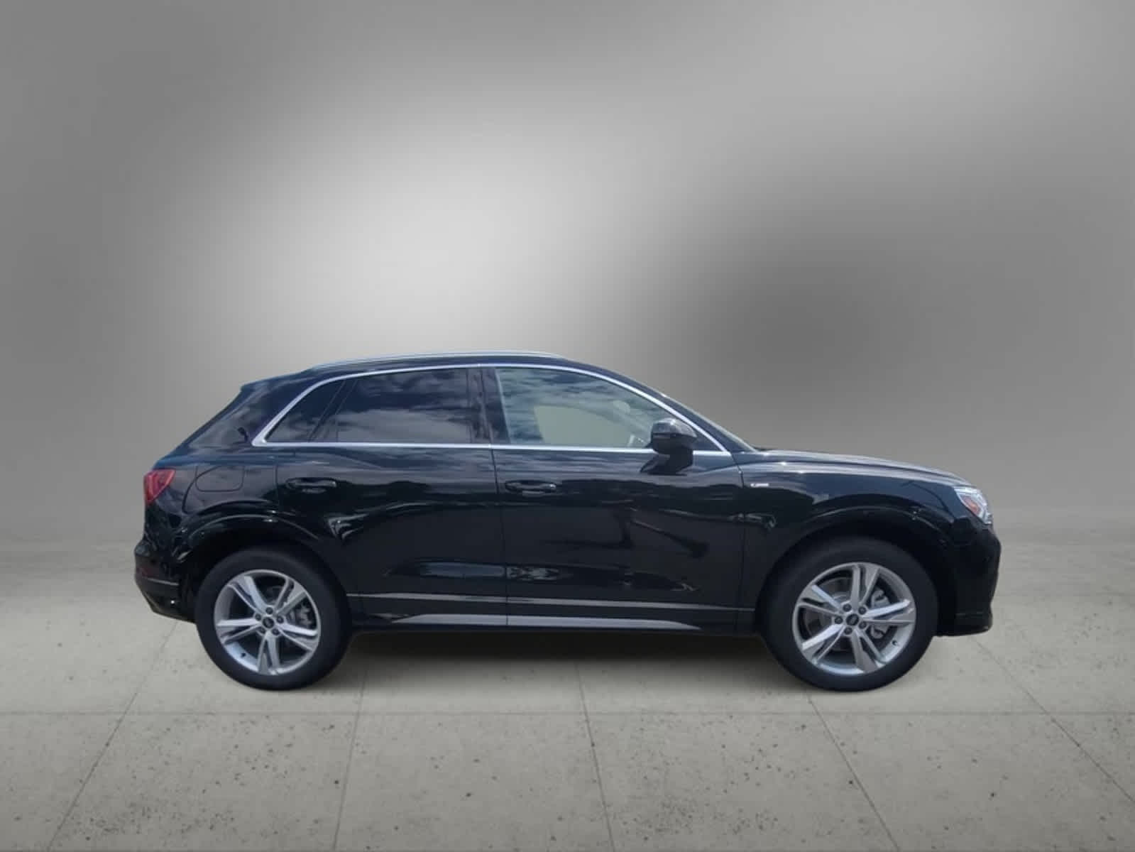 2024 Audi Q3 S line Premium 8